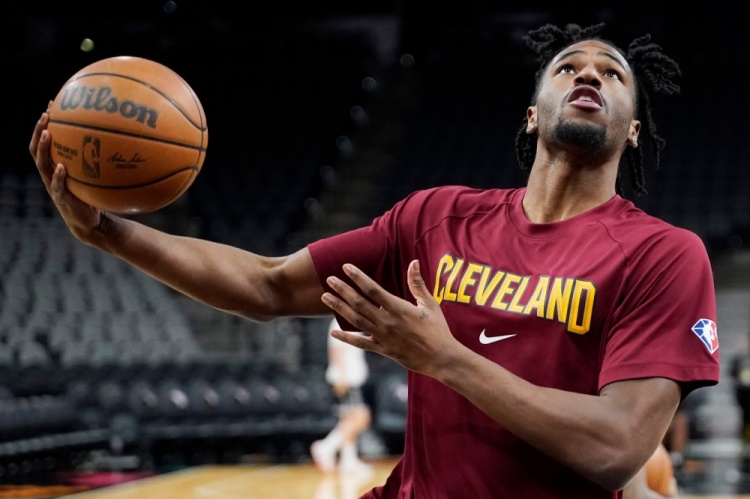 直播吧:失去哈雷尔后 浙江队签下前骑士球员RJ-内姆哈德