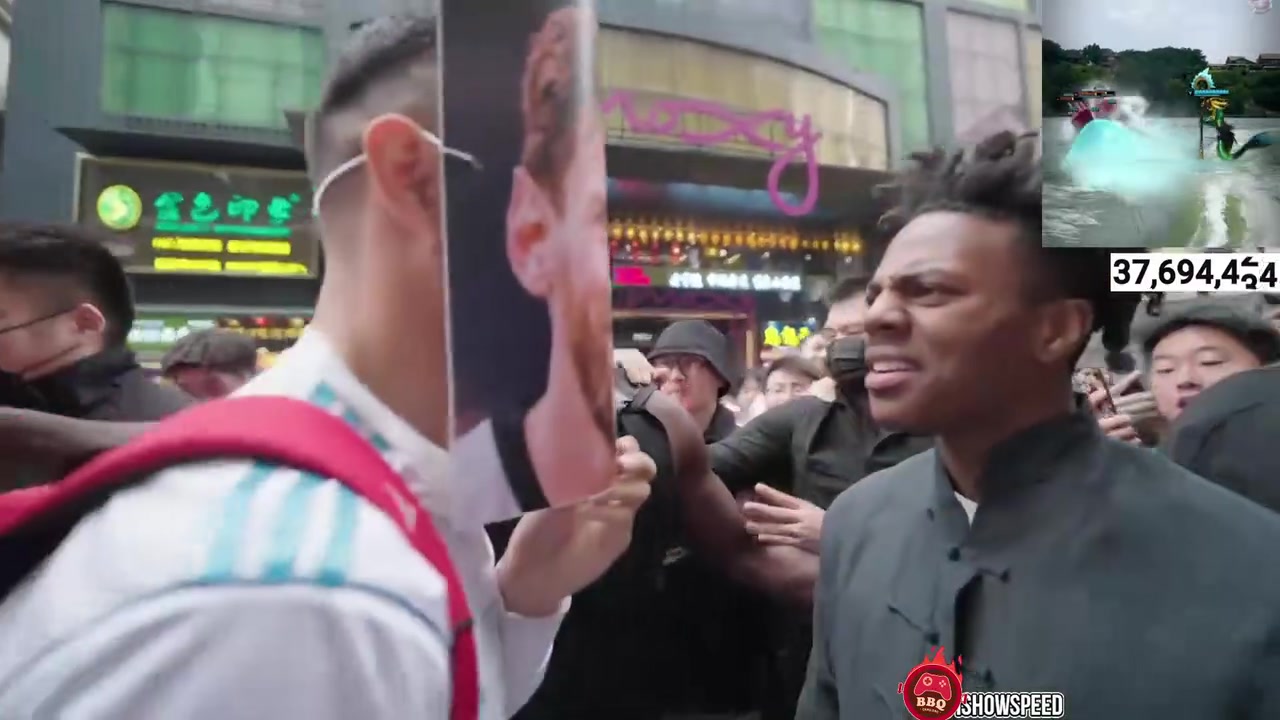 “全明星”！?speed在重庆偶遇C罗、梅西、姆巴佩、孙兴慜、韦世豪！